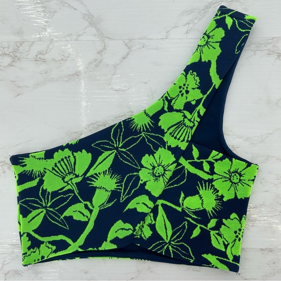 ZARA Floral Knit Asymmetrical Top - Picture 3 of 9